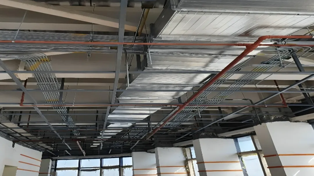 Almasa Cap Floor 4